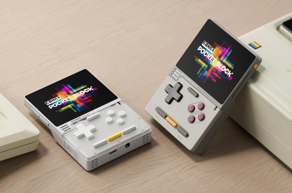 Ayaneo thu nhỏ công thức Game Boy, giá chưa tới 2 triệu đồng