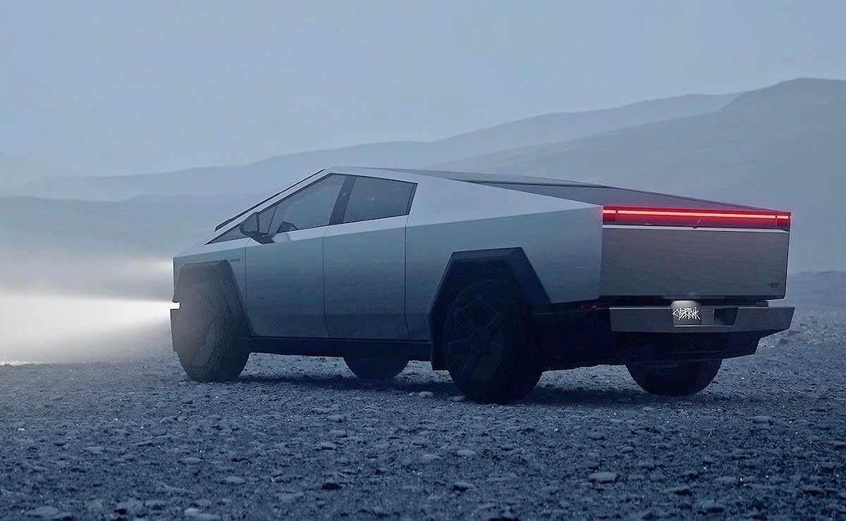Kỳ vọng gì nếu Tesla chính thức bán xe chính hãng tại Việt Nam?