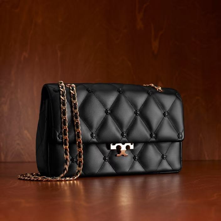 Tory Burch Bunny Knot: Khi một nút thắt trở thành ngôn ngữ thiết kế
