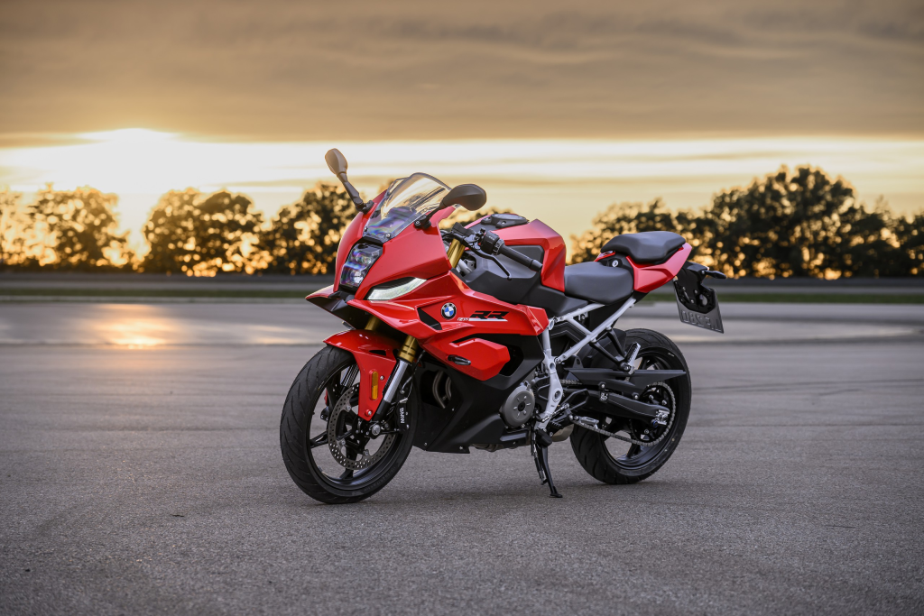 BMW F 450 RR – sportbike 420 cc lấy cảm hứng thiết kế từ S 1000 RR, hoàn thiện dòng F 450 cùng GS và R. Ảnh: BMW Motorrad