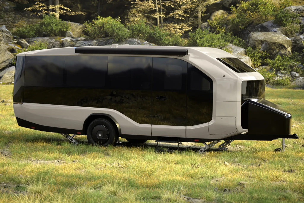 Pebble Flow – trailer điện với nội thất tối giản, không gian làm việc và phòng tắm đầy đủ, giá khởi điểm khoảng 4,15 tỷ đồng.